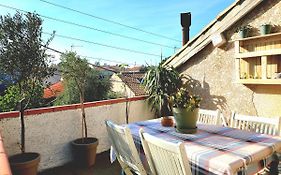 Le Grenier, Climatisation Terrasse Wi-Fi Netflix 15 Mn Coeur De Ville