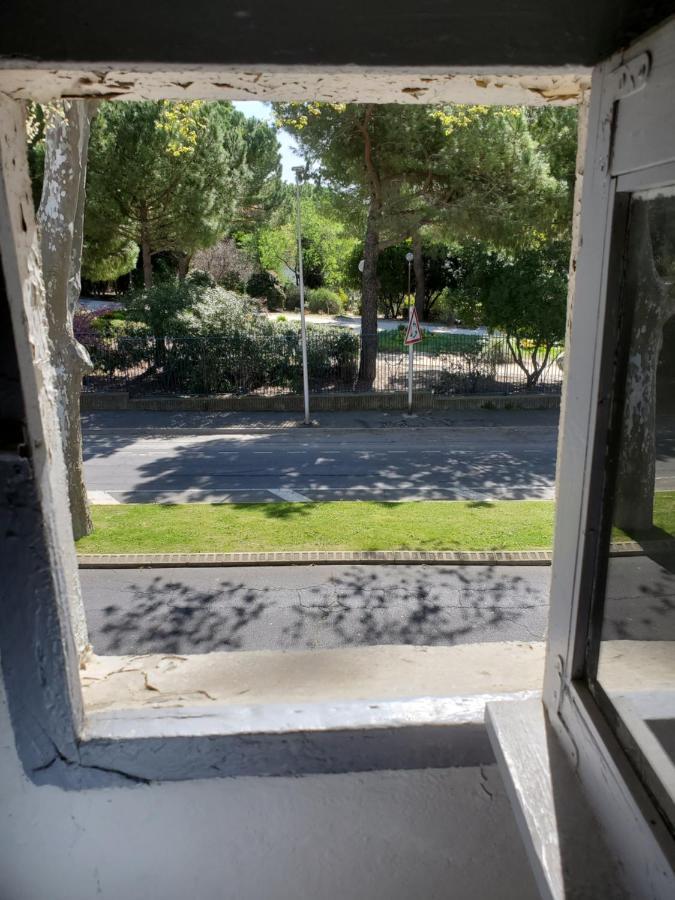 Le Grenier, Climatisation Terrasse Wi-Fi Netflix 15 Mn Coeur De Ville Béziers Esterno foto