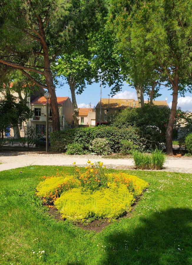 Le Grenier, Climatisation Terrasse Wi-Fi Netflix 15 Mn Coeur De Ville Béziers Esterno foto